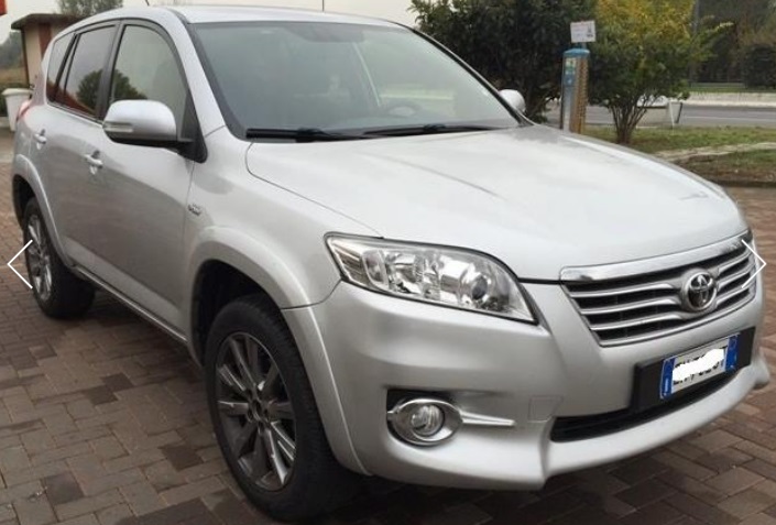 TOYOTA RAV 4 (01/05/2012) - 